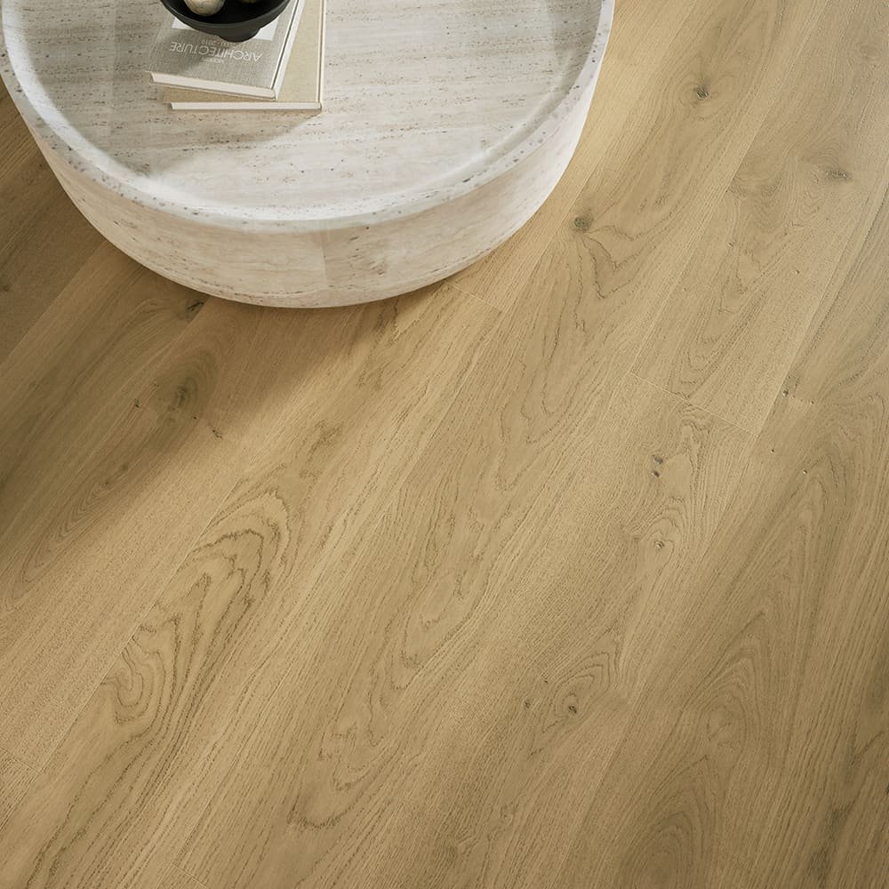 Arles hardwood flooring detail view 4 - Brushed texture and grain pattern