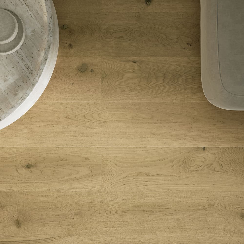 Arles hardwood flooring detail view 5 - Brushed texture and grain pattern