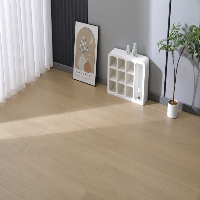 Capri hardwood flooring detail view 4 - Brushed texture and grain pattern
