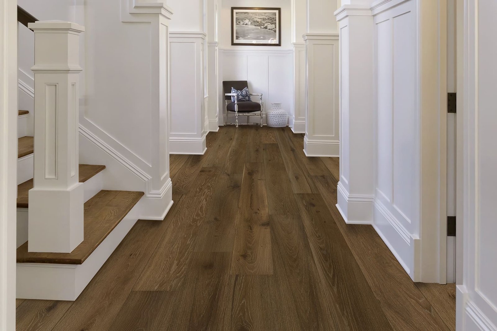 Chestnut Vale hardwood flooring detail view 2 - Wire Brushed texture and grain pattern